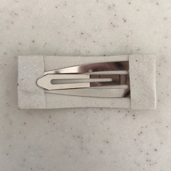 NEW Snap clips set of 2 - Picture 2 of 2